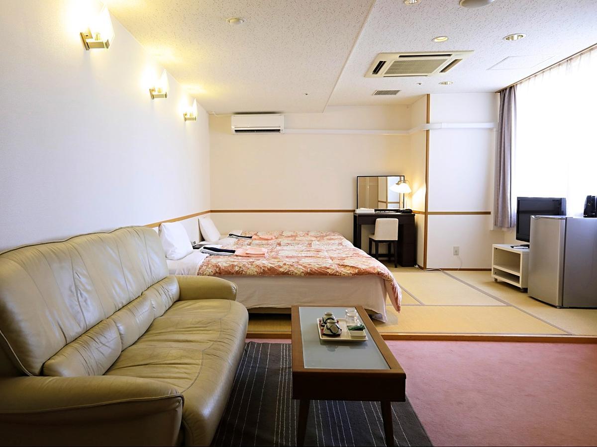 Ksb Yayoi No Sato Onsen Otel Izumi  Dış mekan fotoğraf